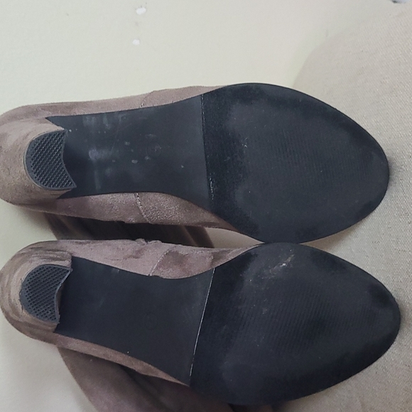 Catherine Malandrino Suede Over the Knee Boots - Picture 4 of 4